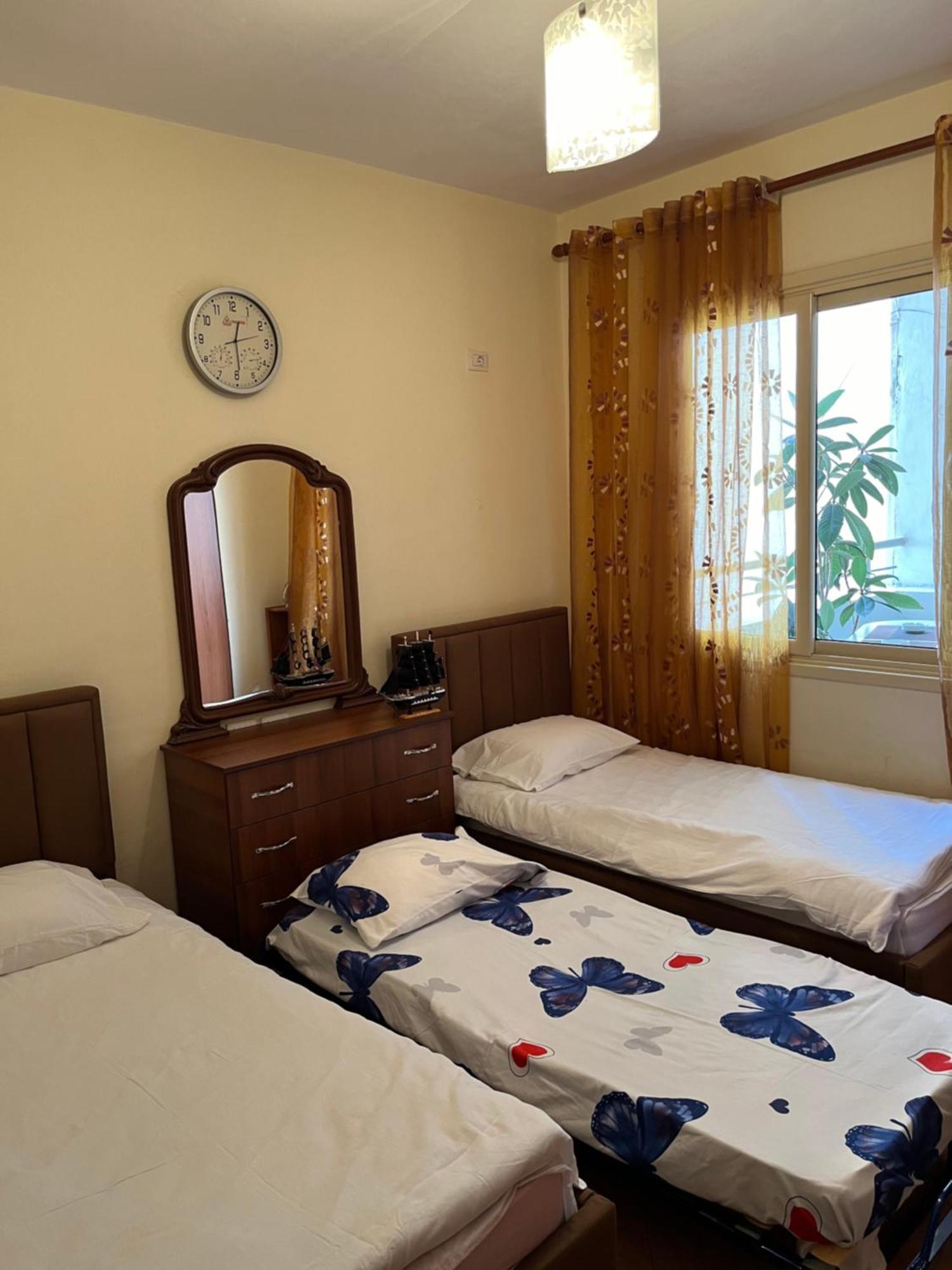 Lovely Place. Close To Beach & Boulevard Vlorë Esterno foto